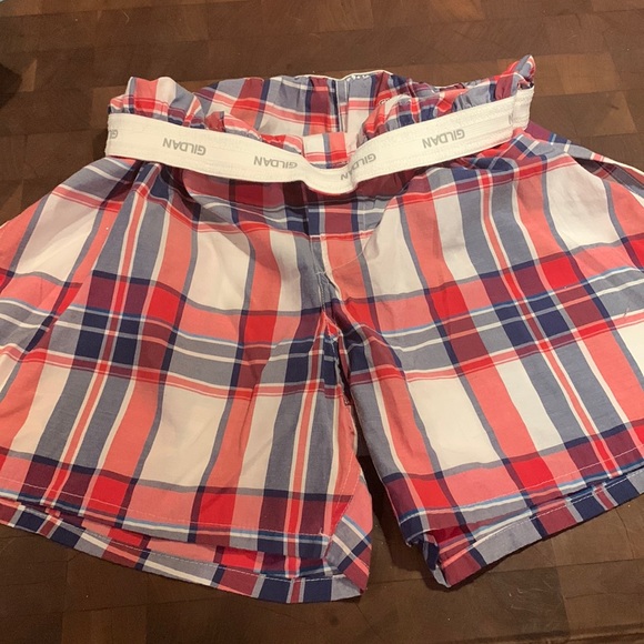 2 for 1 price! 2 Boxer Style Shorts for 8 bucks! Small Both For Price of 1 - Picture 2 of 7